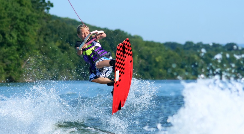 shutterstock_59324302 Wakeboard.